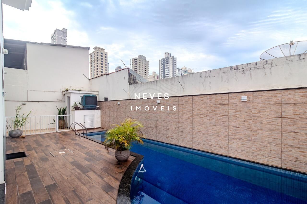 Casa, 4 quartos, 300 m² - Foto 13