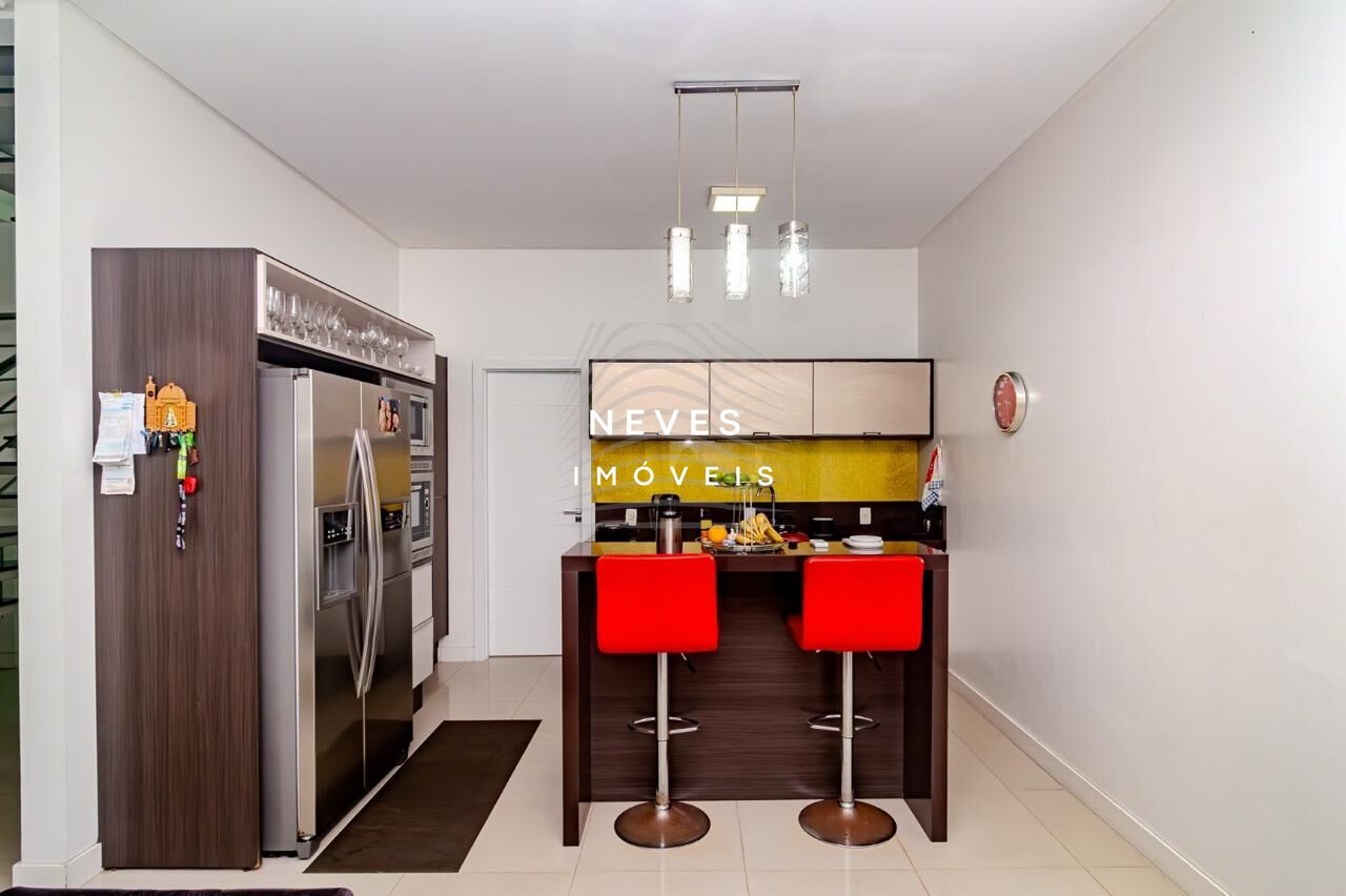 Casa, 4 quartos, 300 m² - Foto 42