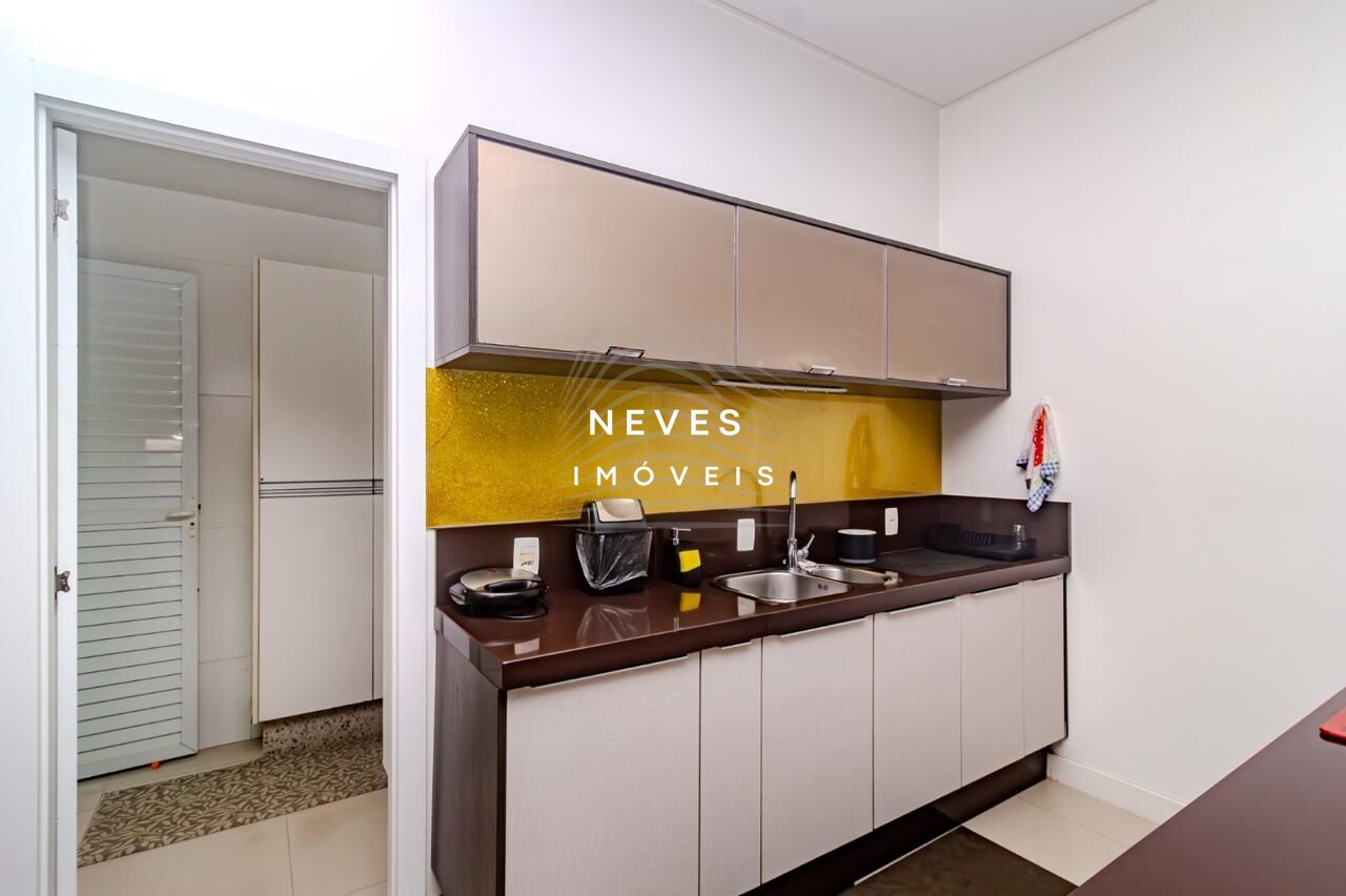 Casa, 4 quartos, 300 m² - Foto 46