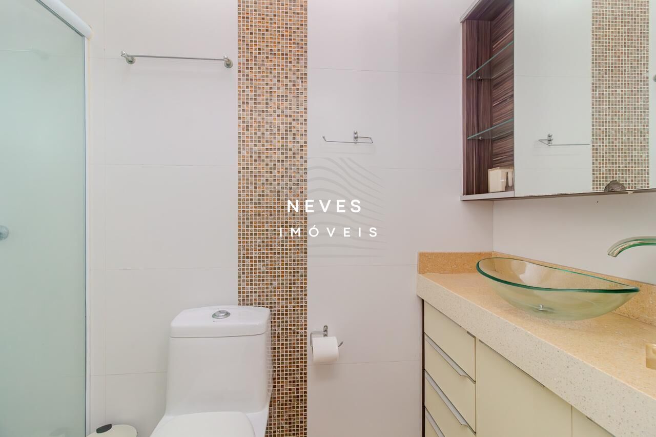 Casa, 4 quartos, 300 m² - Foto 15