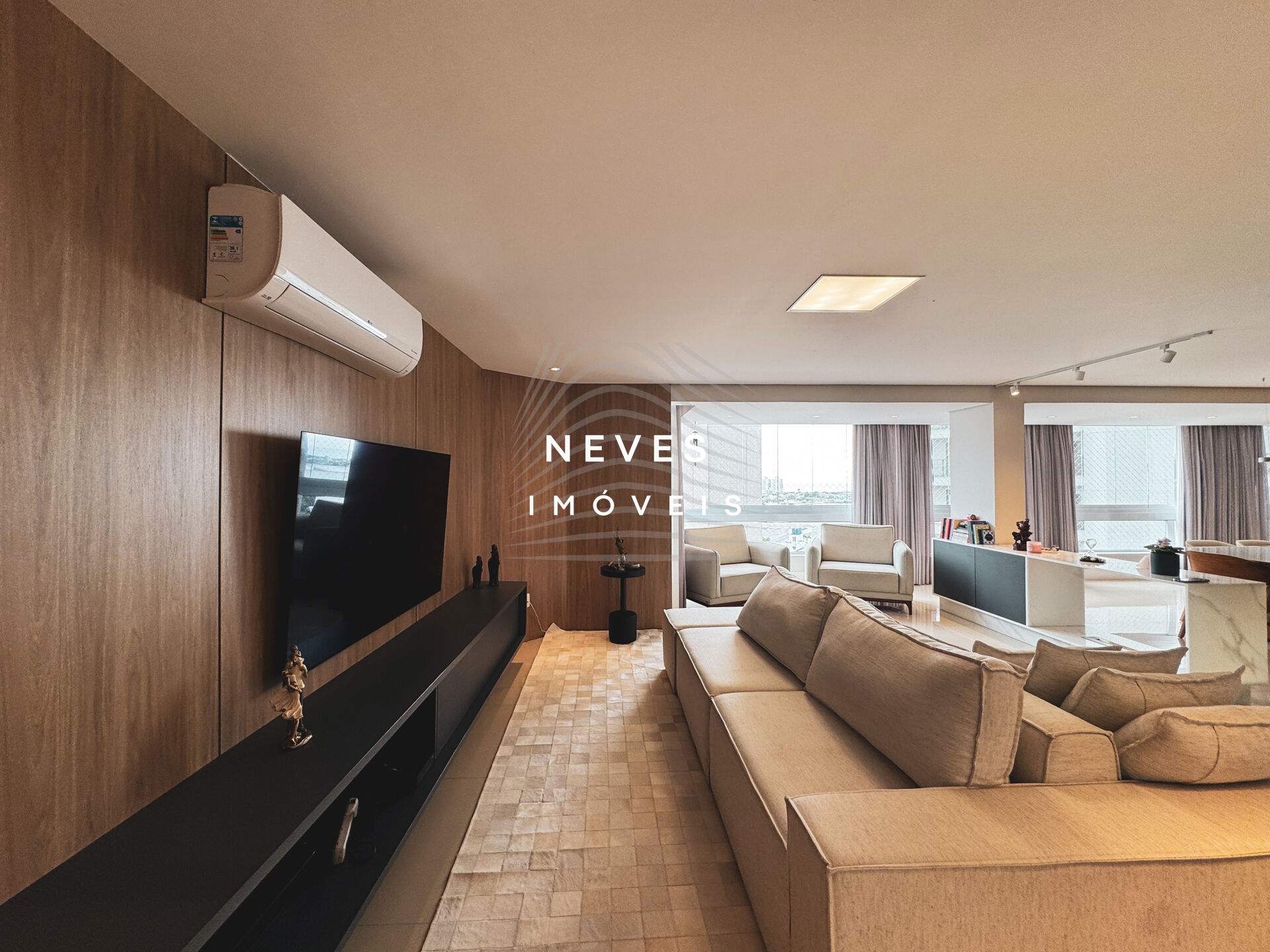 Apartamento, 4 quartos, 296 m² - Foto 2