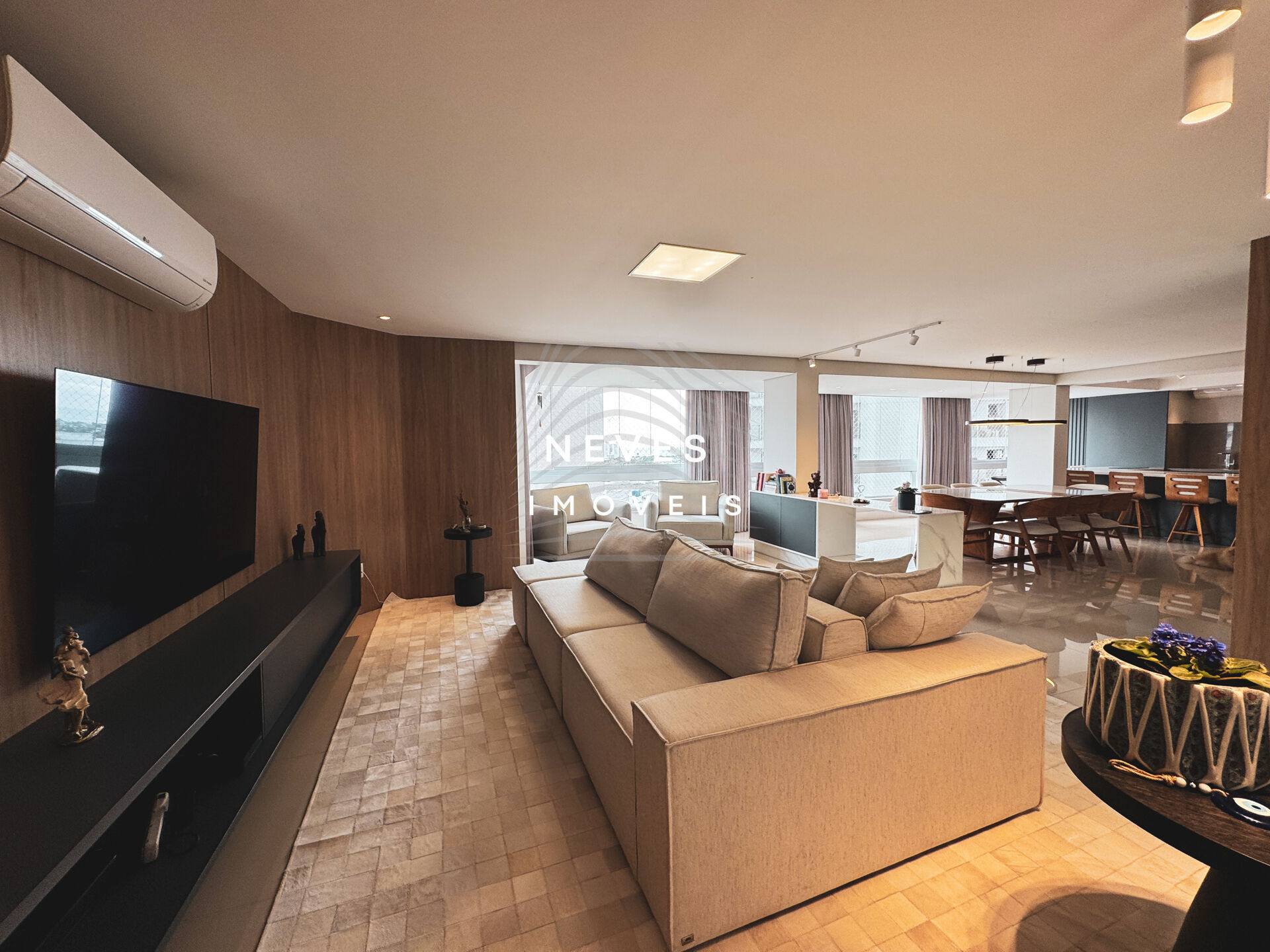 Apartamento, 4 quartos, 296 m² - Foto 1