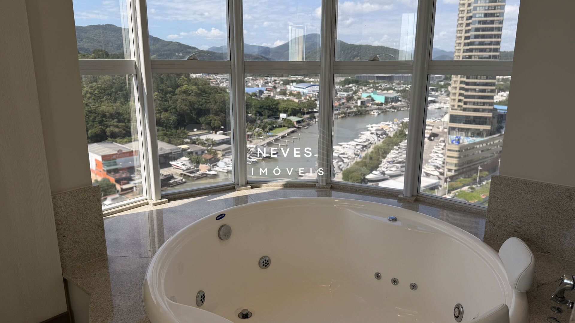 Apartamento, 4 quartos, 237 m² - Foto 38