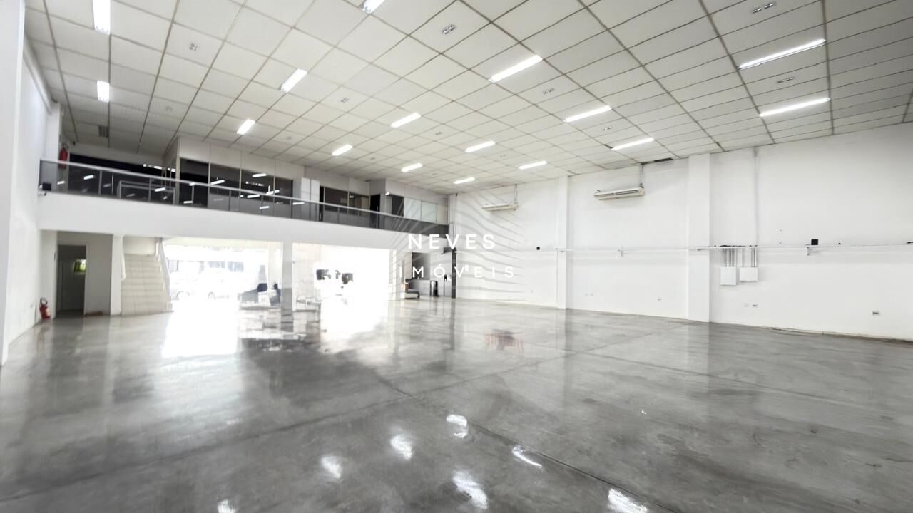 Sala-Conjunto, 500 m² - Foto 1
