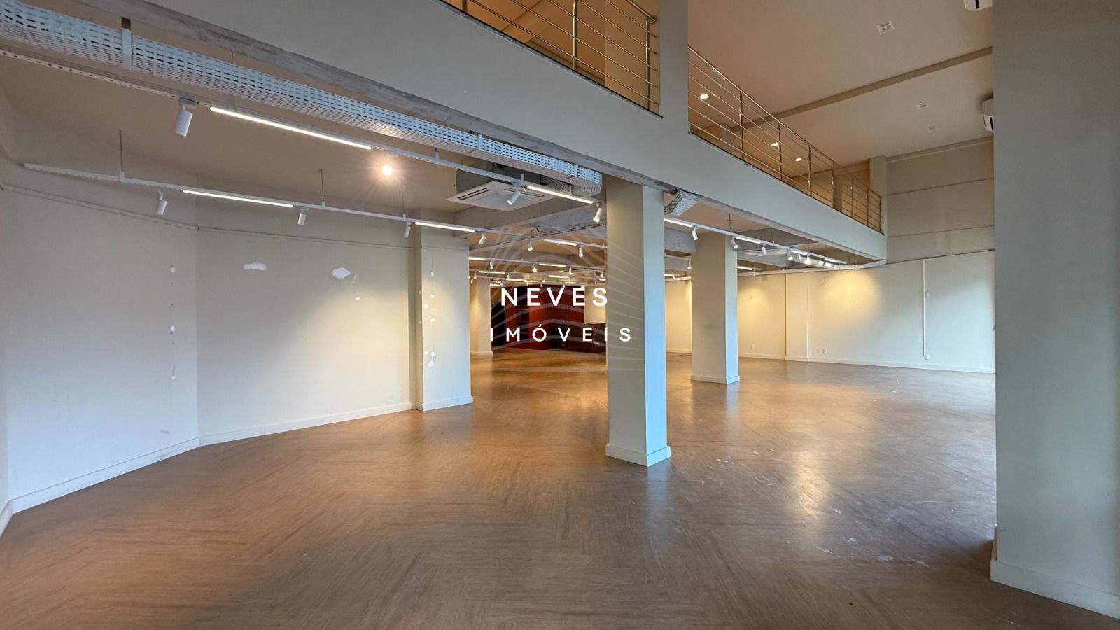 Sala-Conjunto, 783 m² - Foto 1