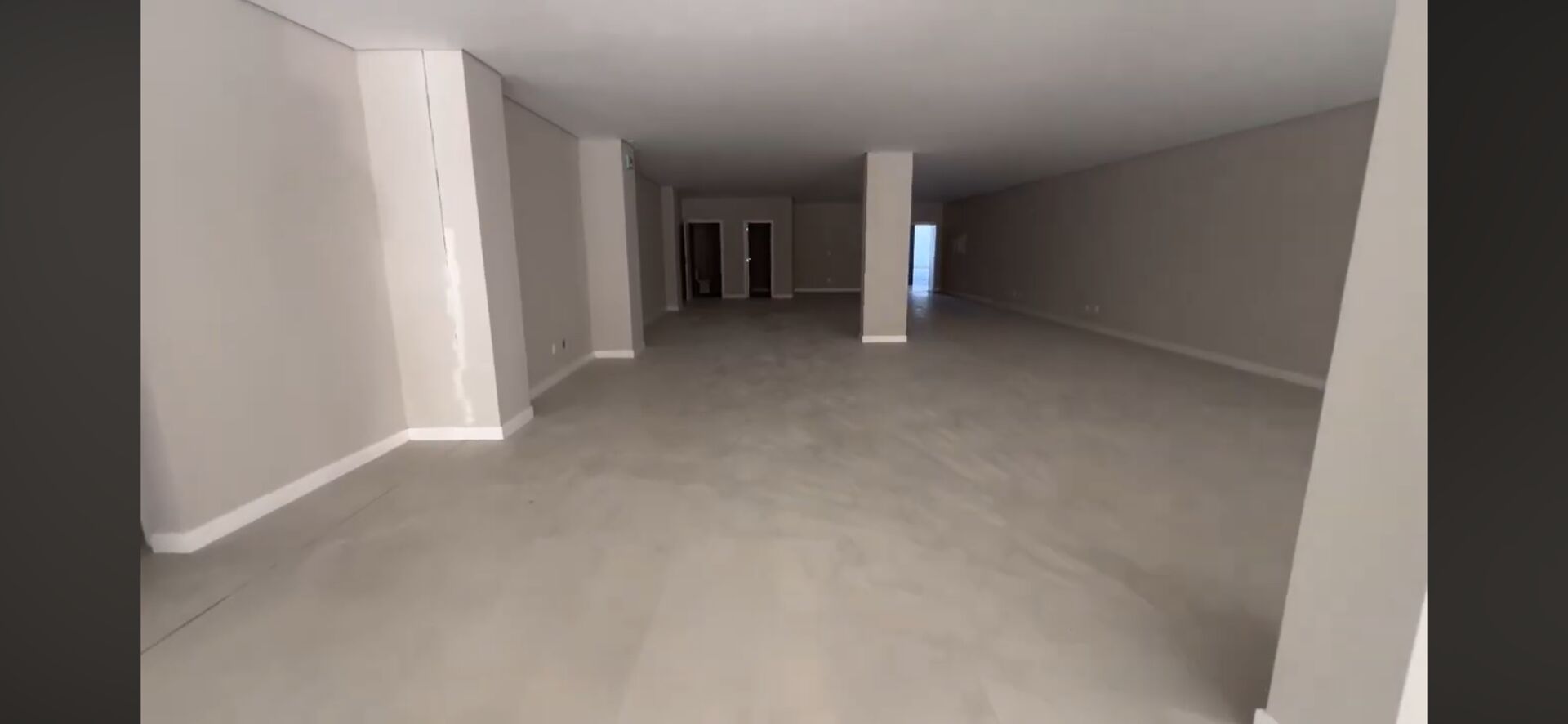 Sala-Conjunto, 224 m² - Foto 1