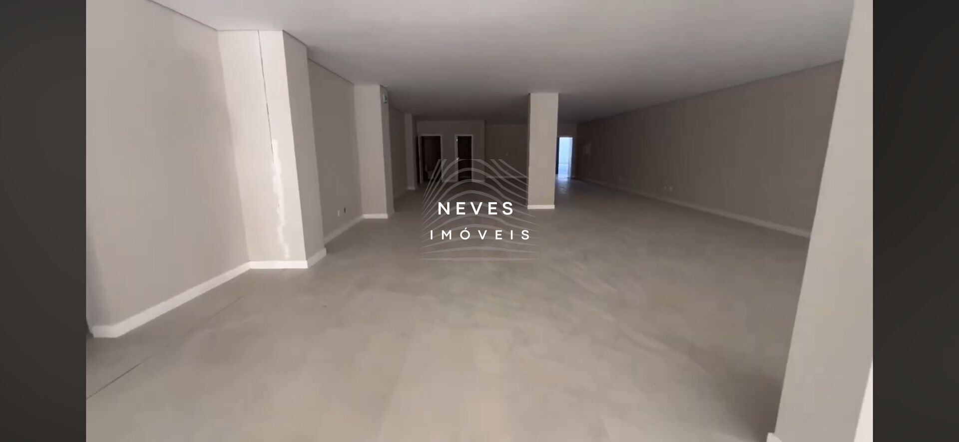 Sala-Conjunto, 224 m² - Foto 1