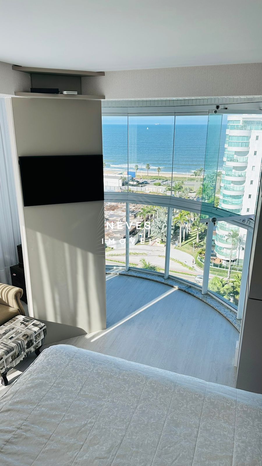 Apartamento, 3 quartos, 160 m² - Foto 2