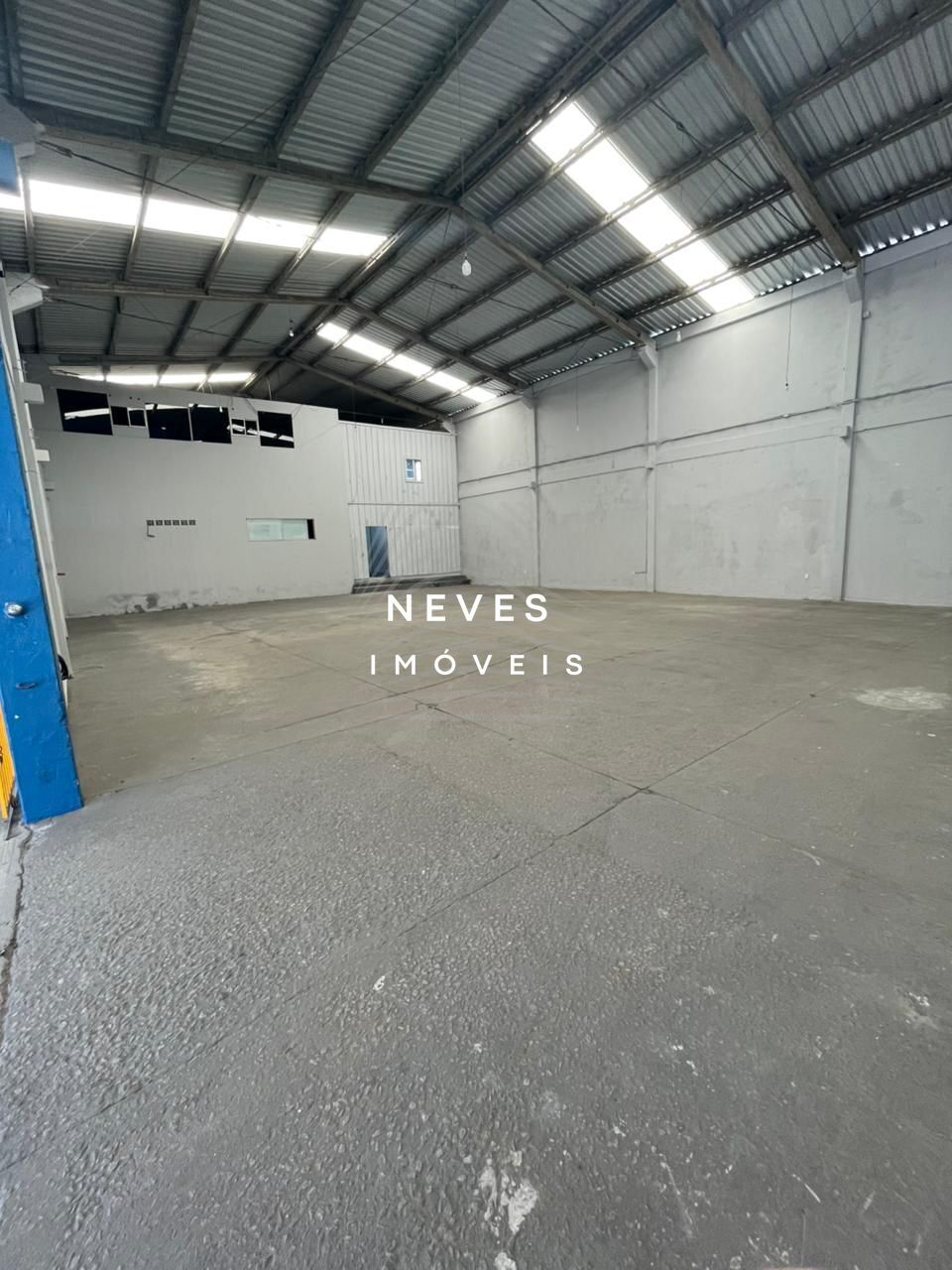 Loja-Salão, 550 m² - Foto 1