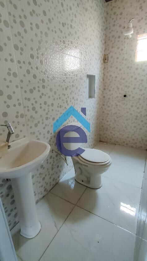 Casa à venda com 2 quartos, 144m² - Foto 4