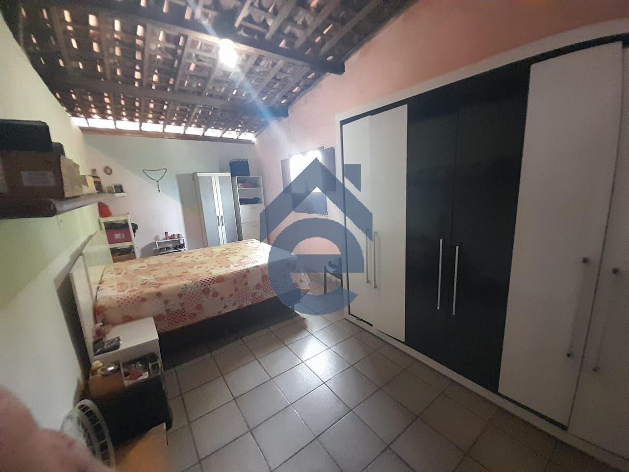 Casa à venda com 5 quartos, 132m² - Foto 23