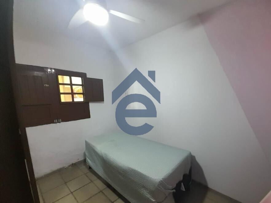 Casa à venda com 5 quartos, 132m² - Foto 19