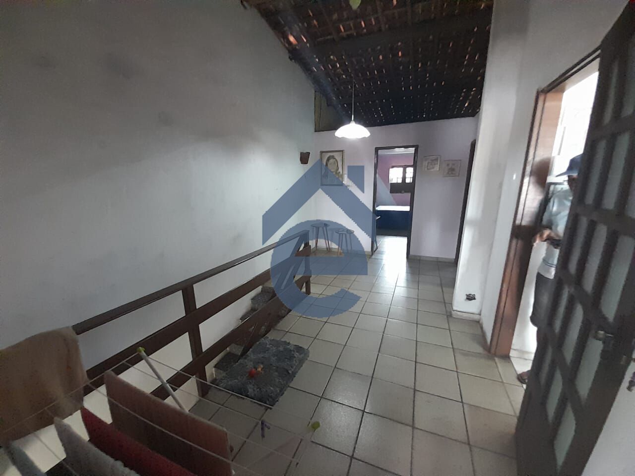 Casa à venda com 5 quartos, 132m² - Foto 17