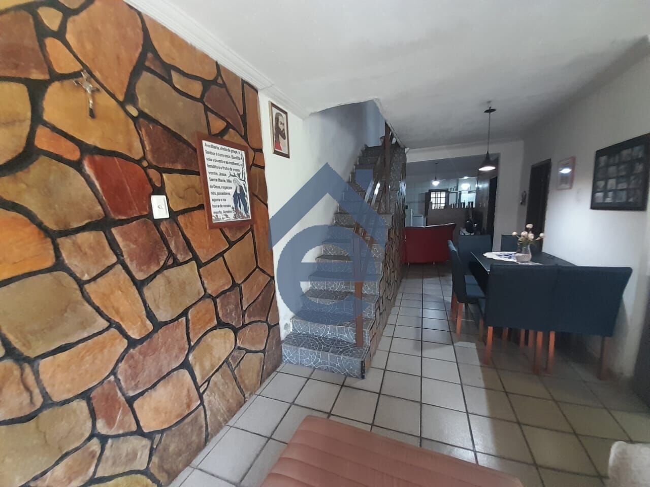 Casa à venda com 5 quartos, 132m² - Foto 8