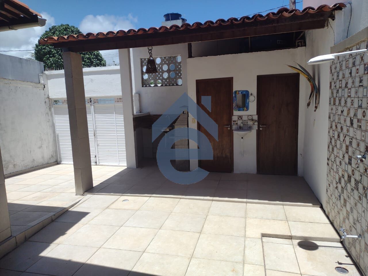 Casa à venda com 2 quartos, 129m² - Foto 4