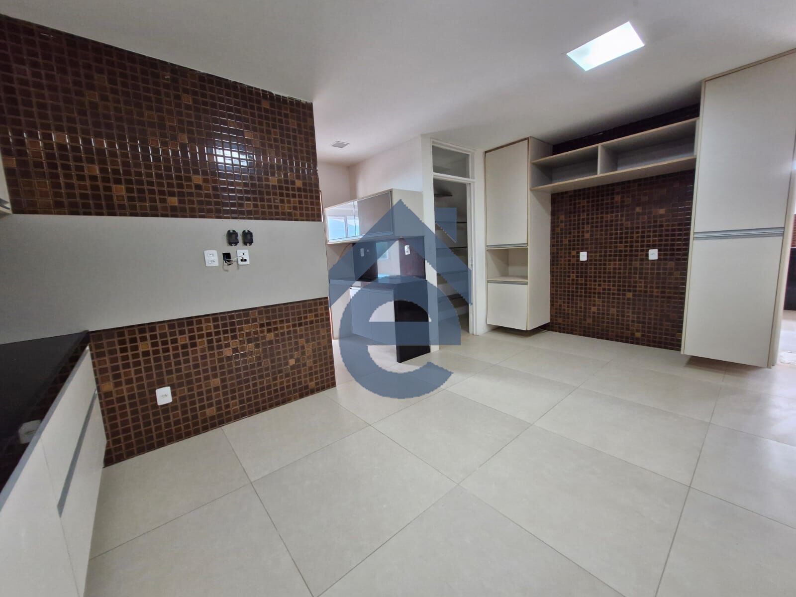 Casa à venda com 4 quartos, 437m² - Foto 28