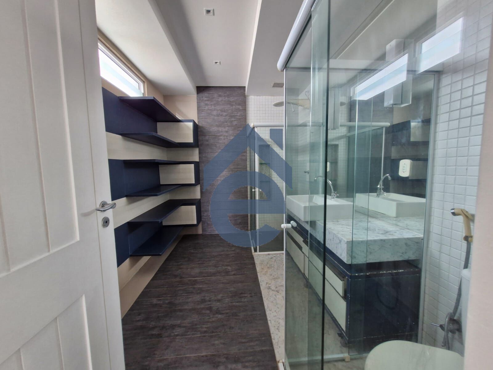 Casa à venda com 4 quartos, 437m² - Foto 13