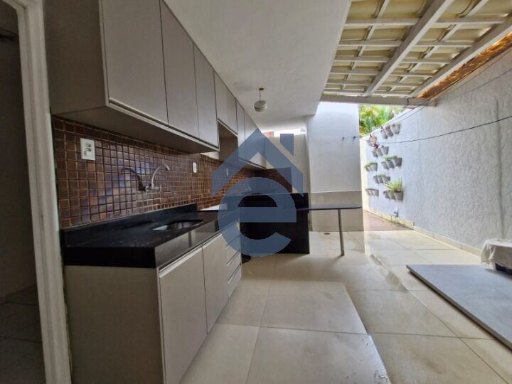 Casa à venda com 4 quartos, 437m² - Foto 32