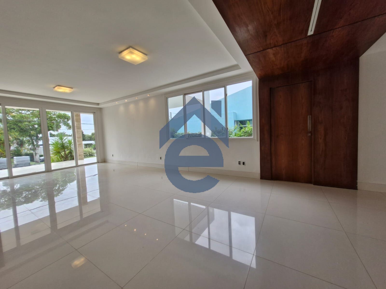 Casa à venda com 4 quartos, 437m² - Foto 7
