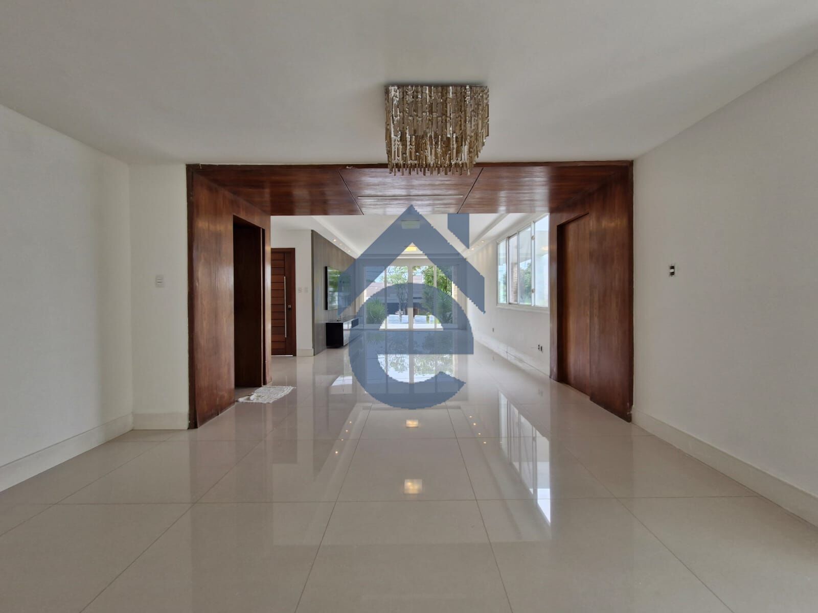 Casa à venda com 4 quartos, 437m² - Foto 6