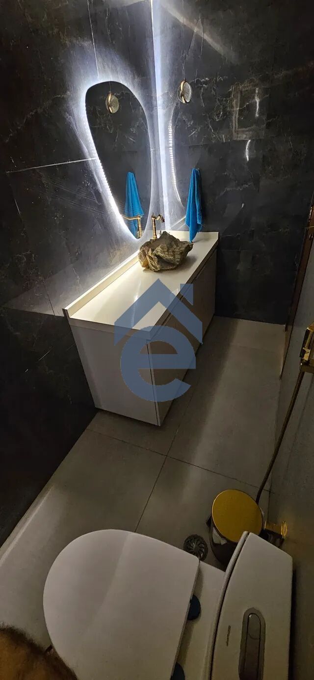 Apartamento para alugar com 4 quartos, 282m² - Foto 11