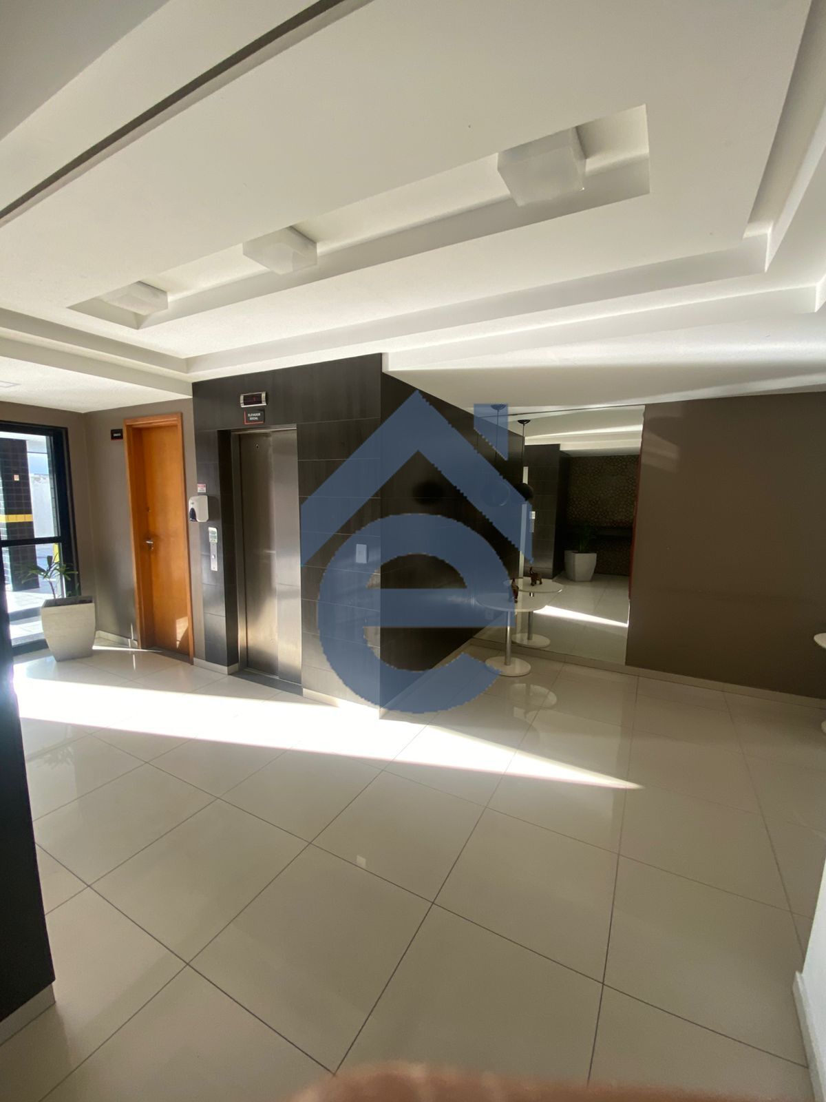 Apartamento à venda com 3 quartos, 76m² - Foto 6