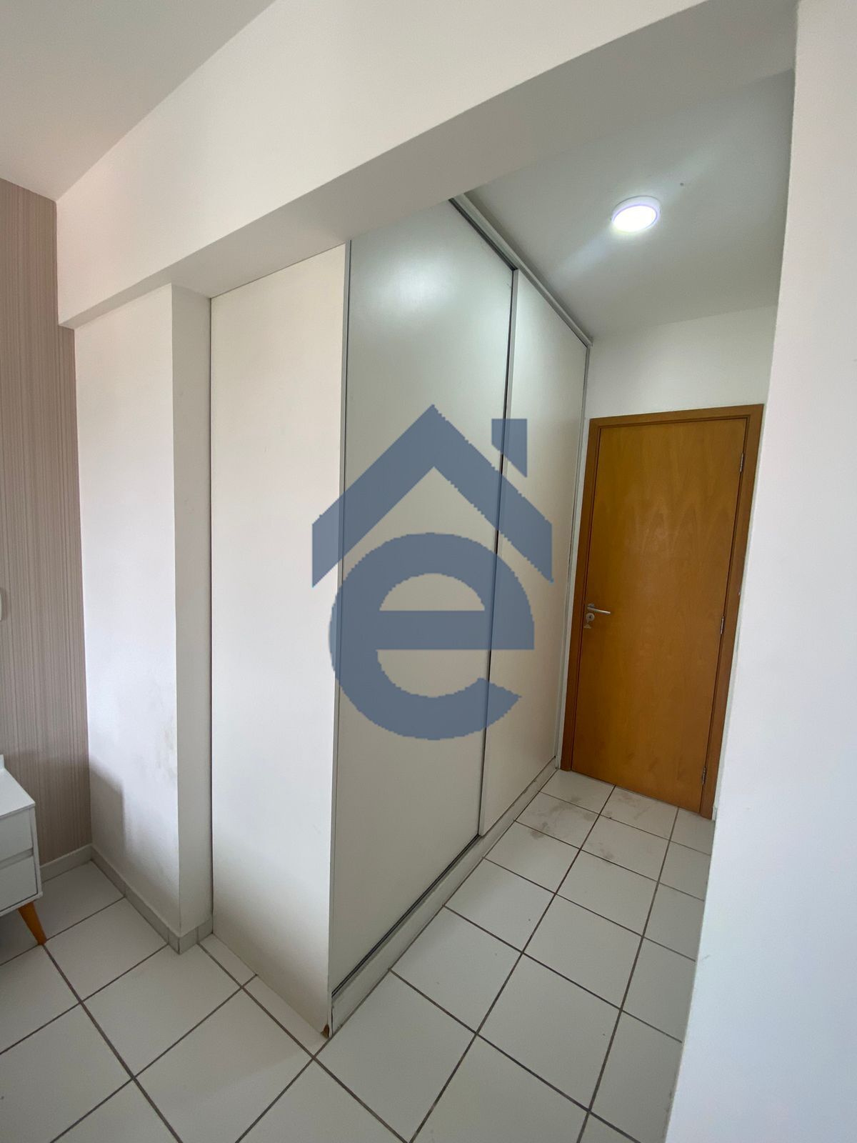 Apartamento à venda com 3 quartos, 76m² - Foto 10