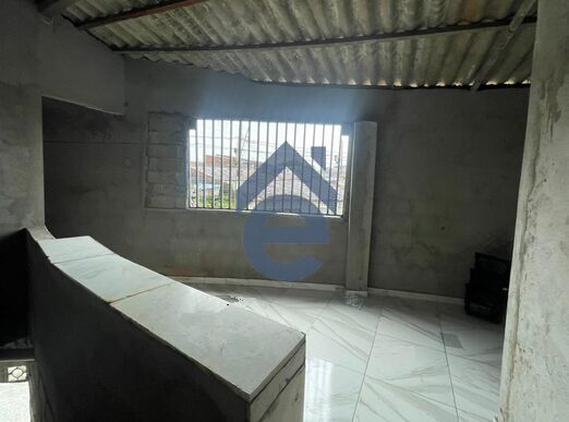 Casa à venda com 2 quartos, 68m² - Foto 6