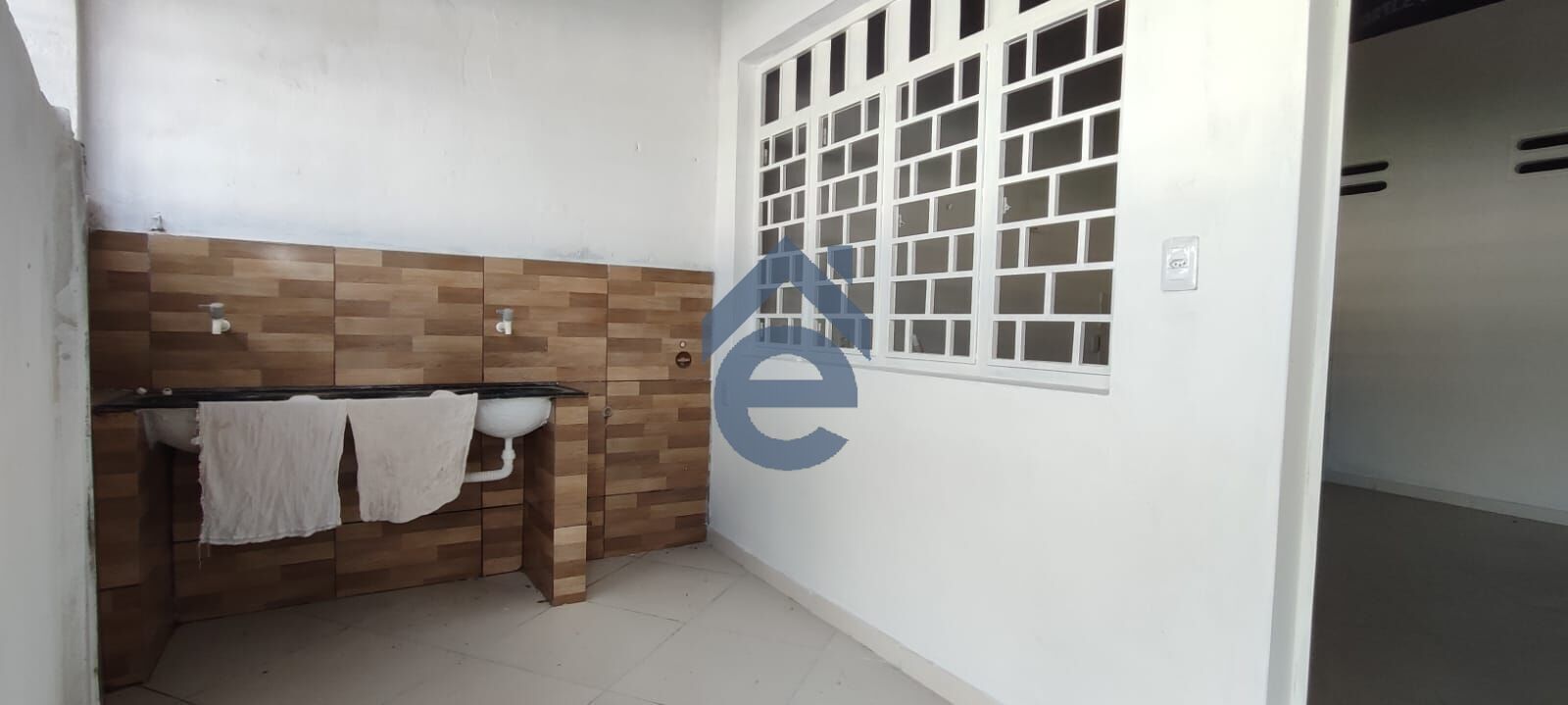 Casa à venda com 2 quartos, 92m² - Foto 12