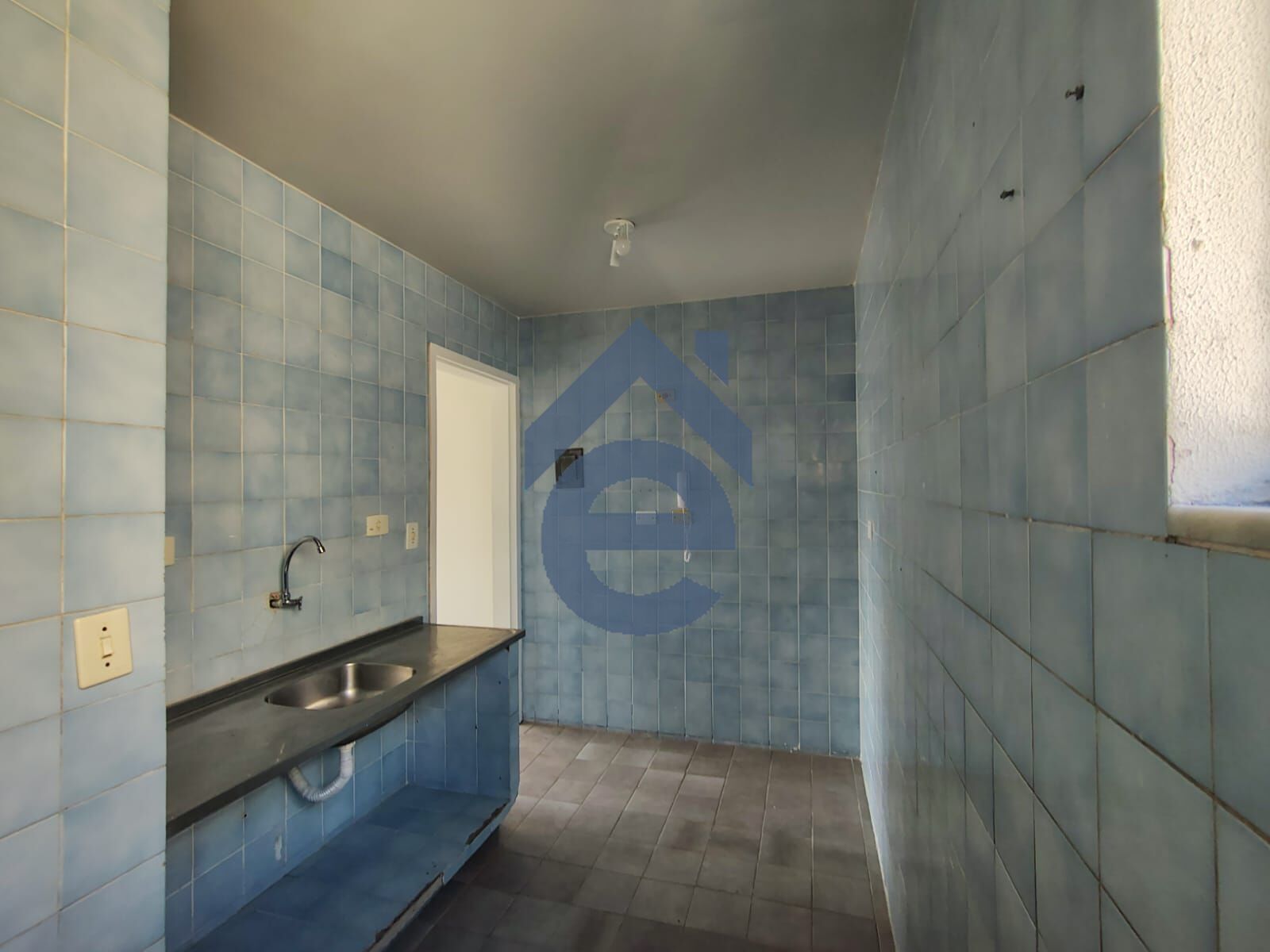 Apartamento à venda com 3 quartos, 76m² - Foto 12