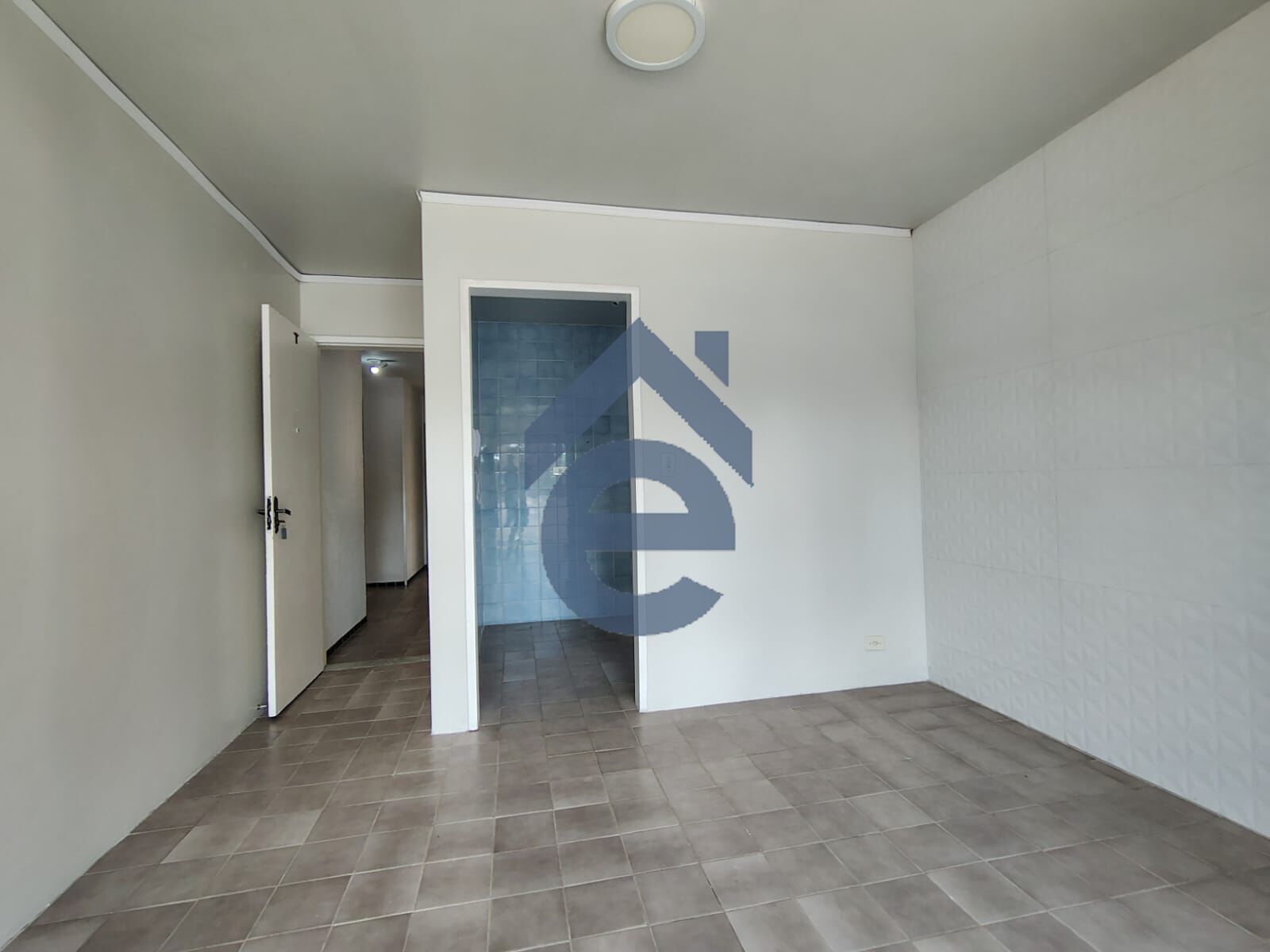 Apartamento à venda com 3 quartos, 76m² - Foto 4