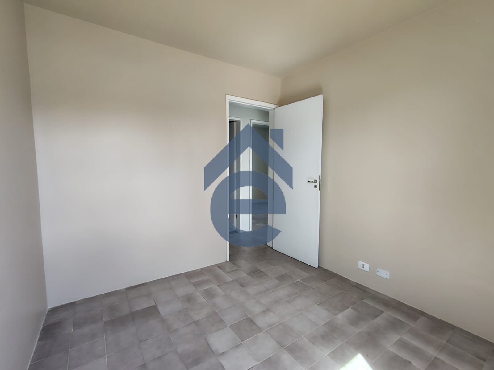 Apartamento à venda com 3 quartos, 76m² - Foto 9