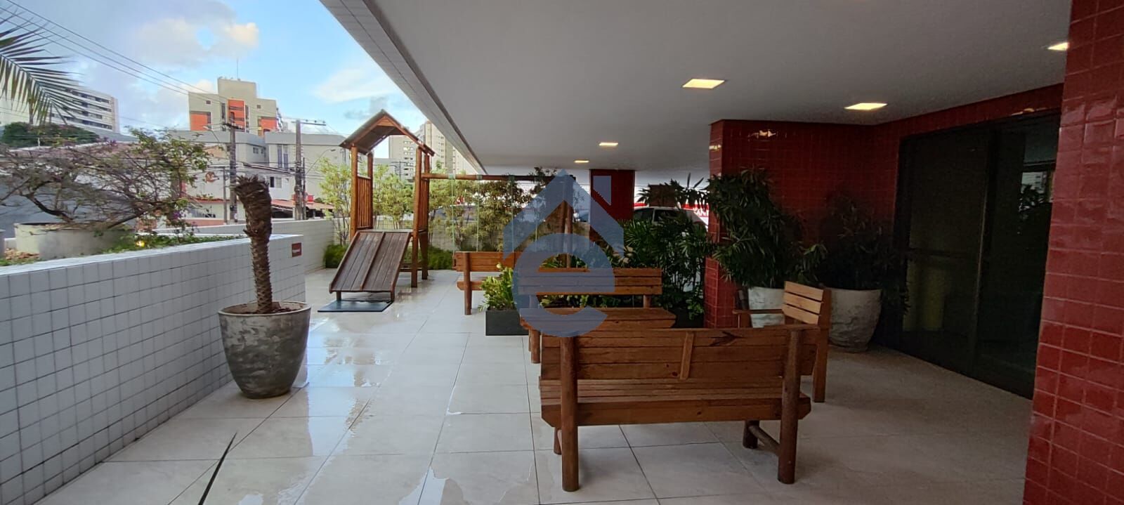 Apartamento à venda com 2 quartos, 57m² - Foto 1