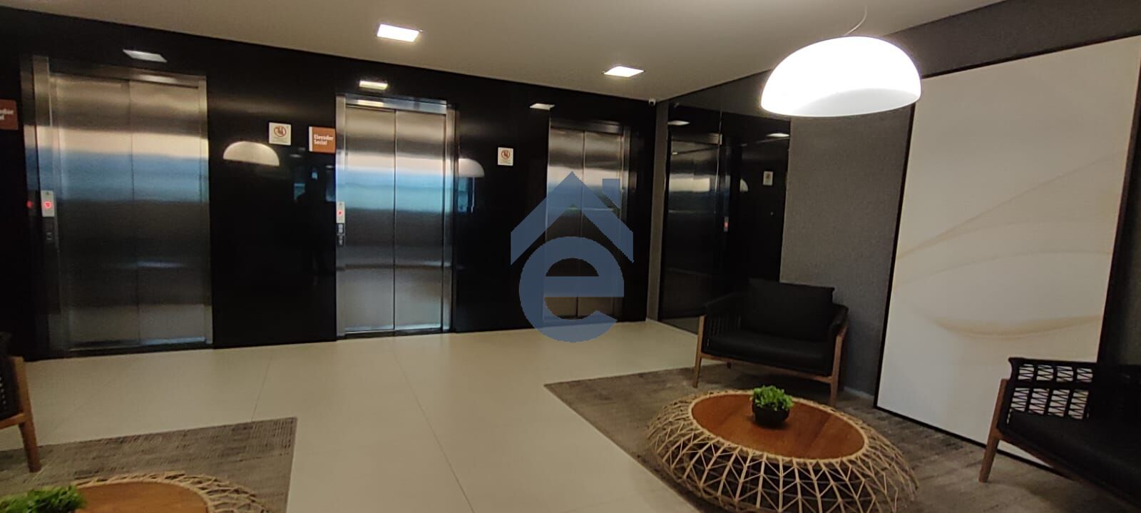Apartamento à venda com 2 quartos, 57m² - Foto 2