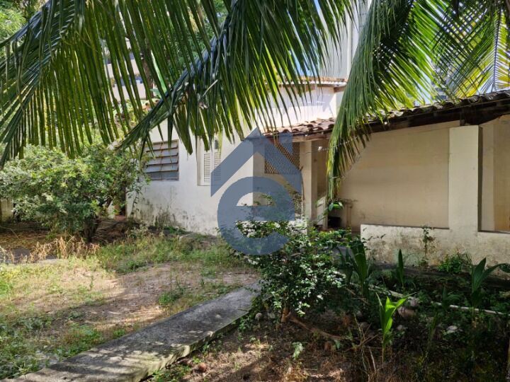 Casa à venda com 5 quartos, 326m² - Foto 17