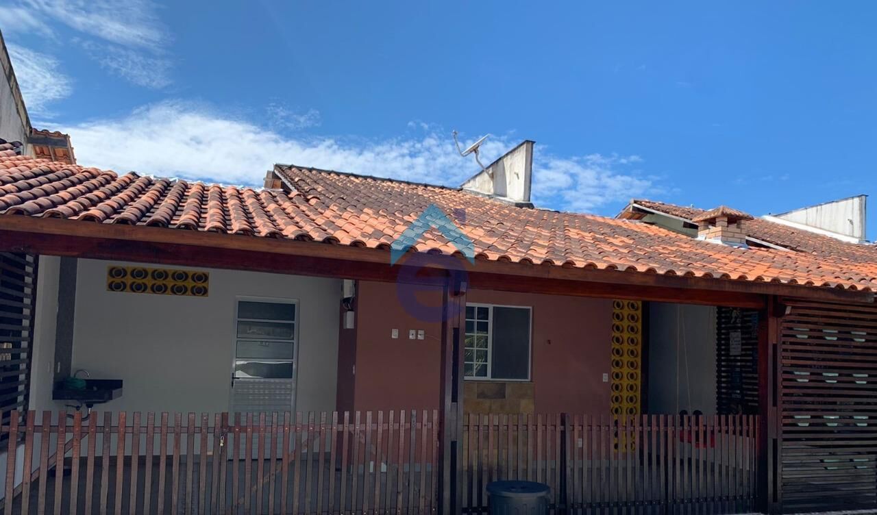 Casa de Condomínio à venda com 2 quartos, 144m² - Foto 2
