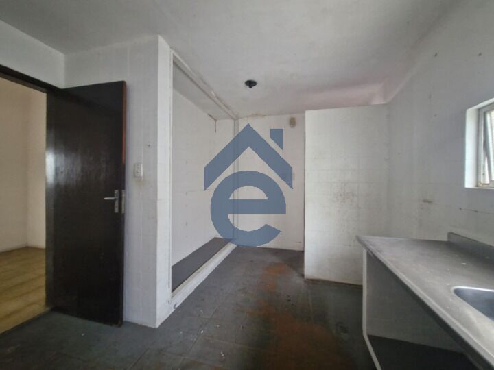 Casa à venda com 3 quartos, 269m² - Foto 14