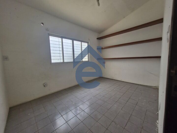 Casa à venda com 3 quartos, 269m² - Foto 6