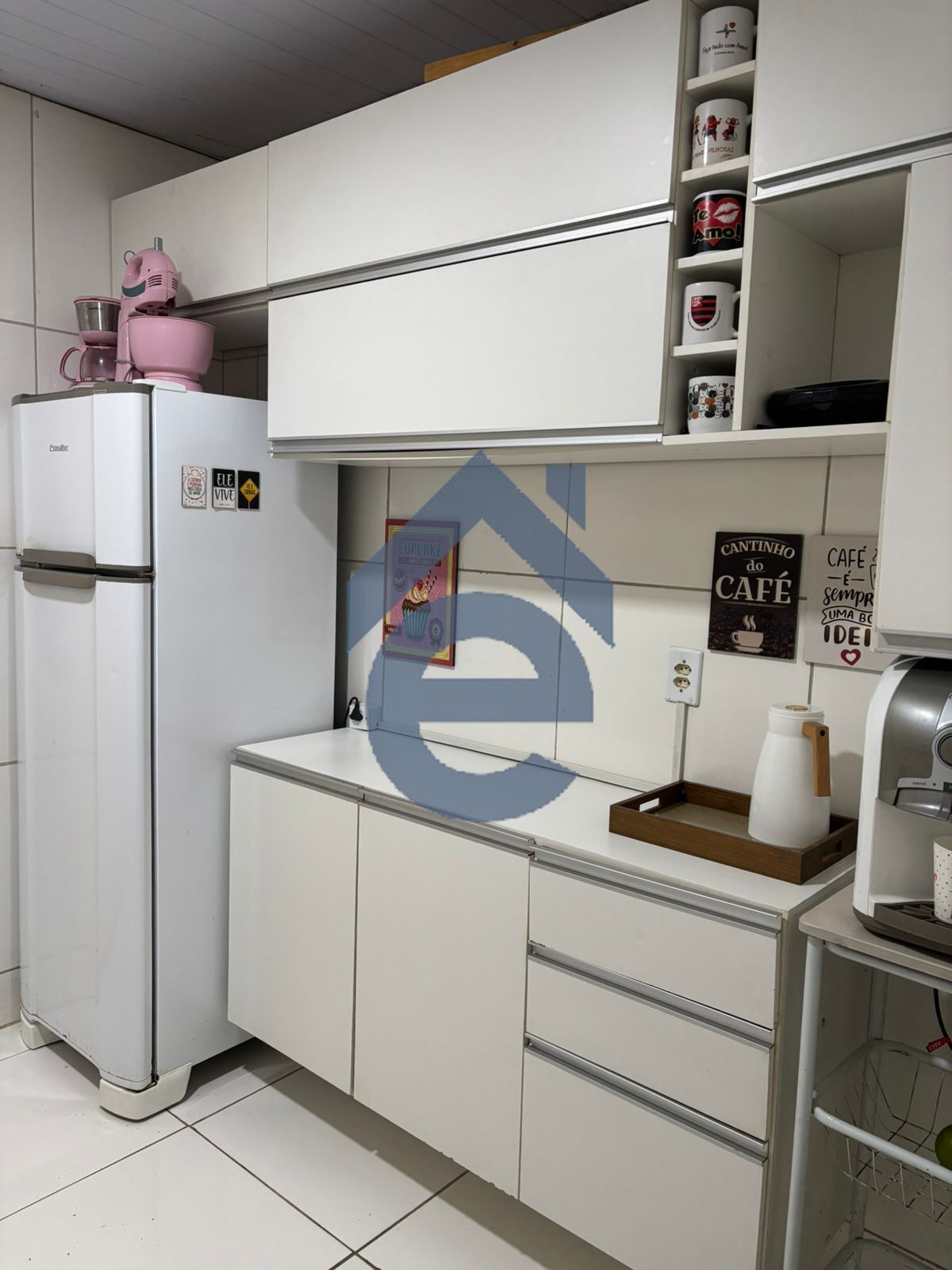Casa à venda com 3 quartos, 110m² - Foto 6