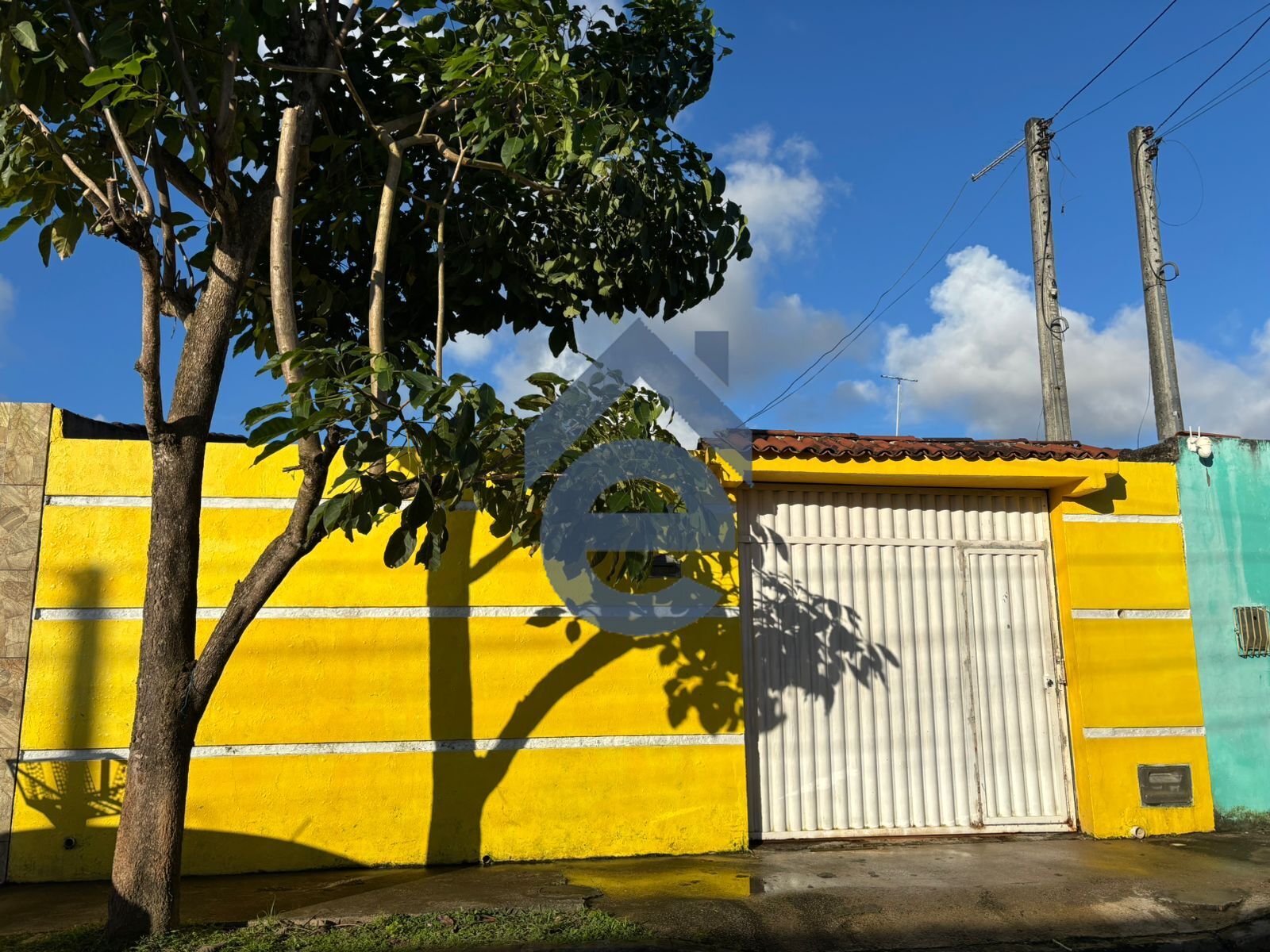 Casa à venda com 3 quartos, 110m² - Foto 11