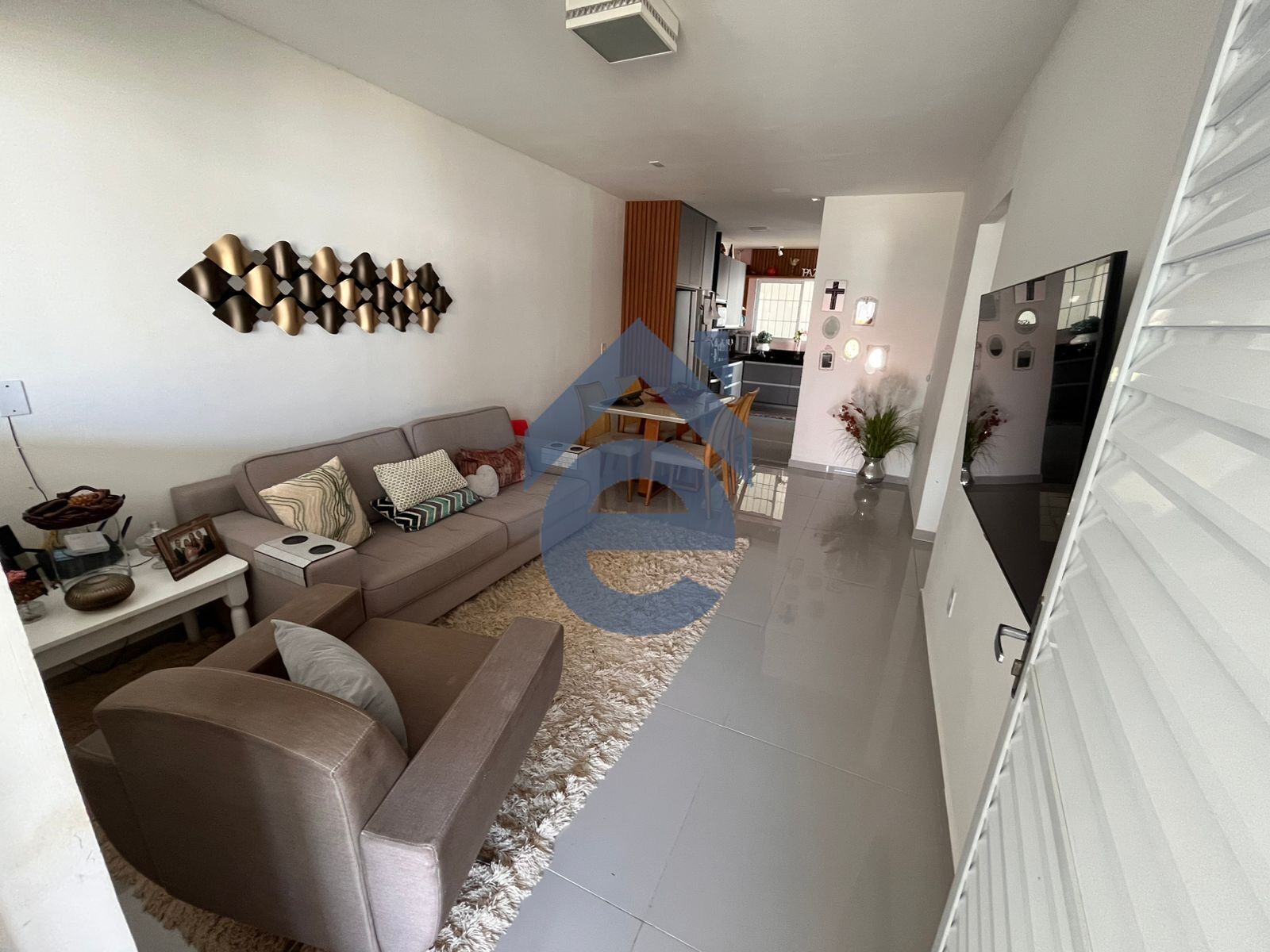 Casa à venda com 3 quartos, 199m² - Foto 7