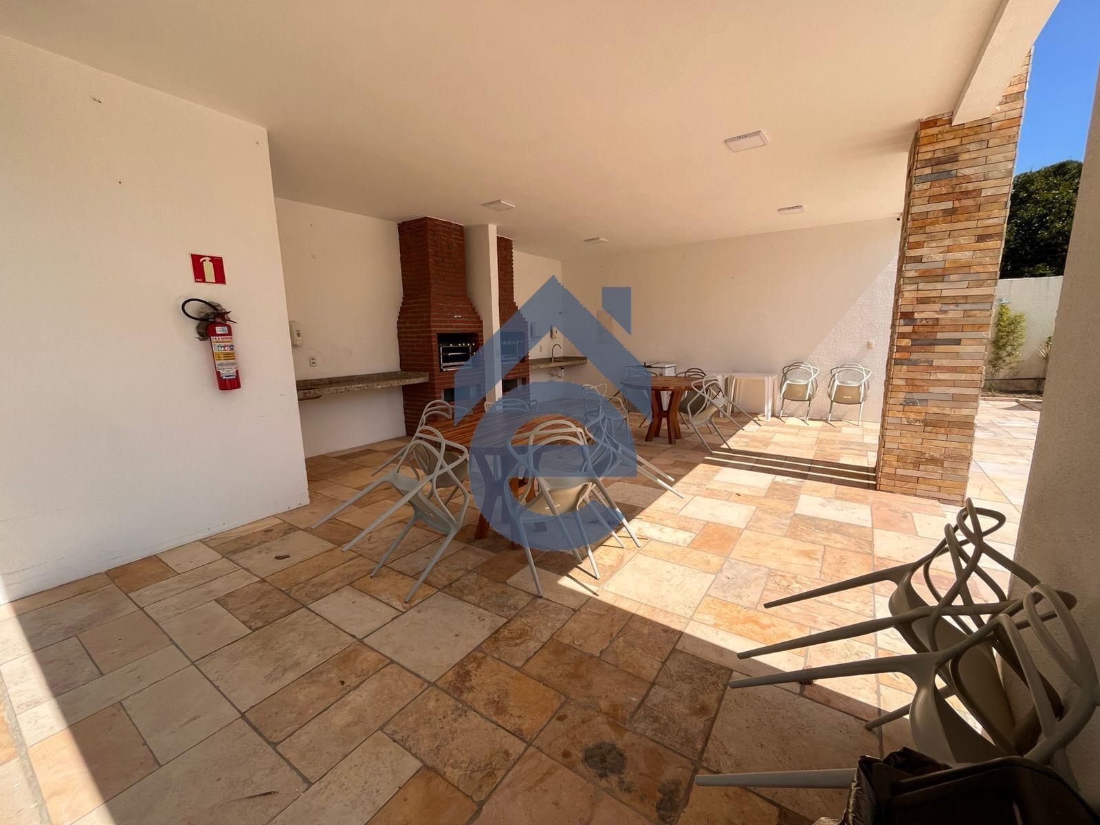 Casa à venda com 3 quartos, 199m² - Foto 16