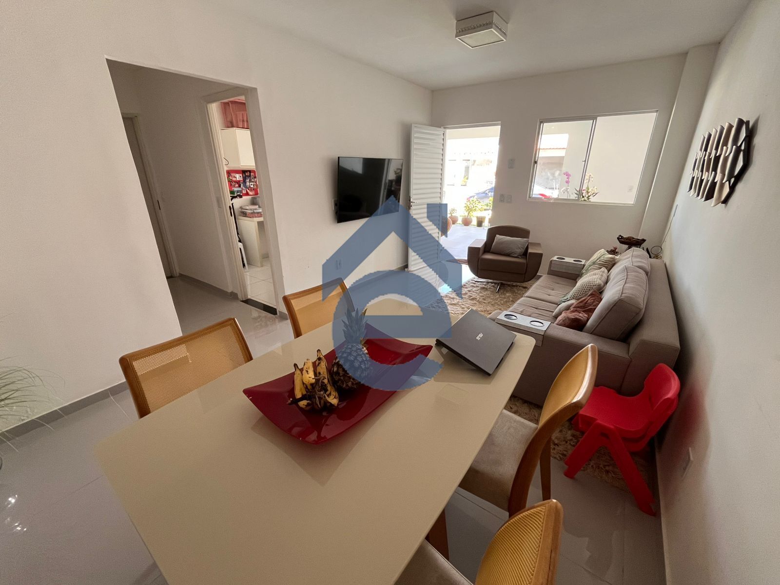 Casa à venda com 3 quartos, 199m² - Foto 6