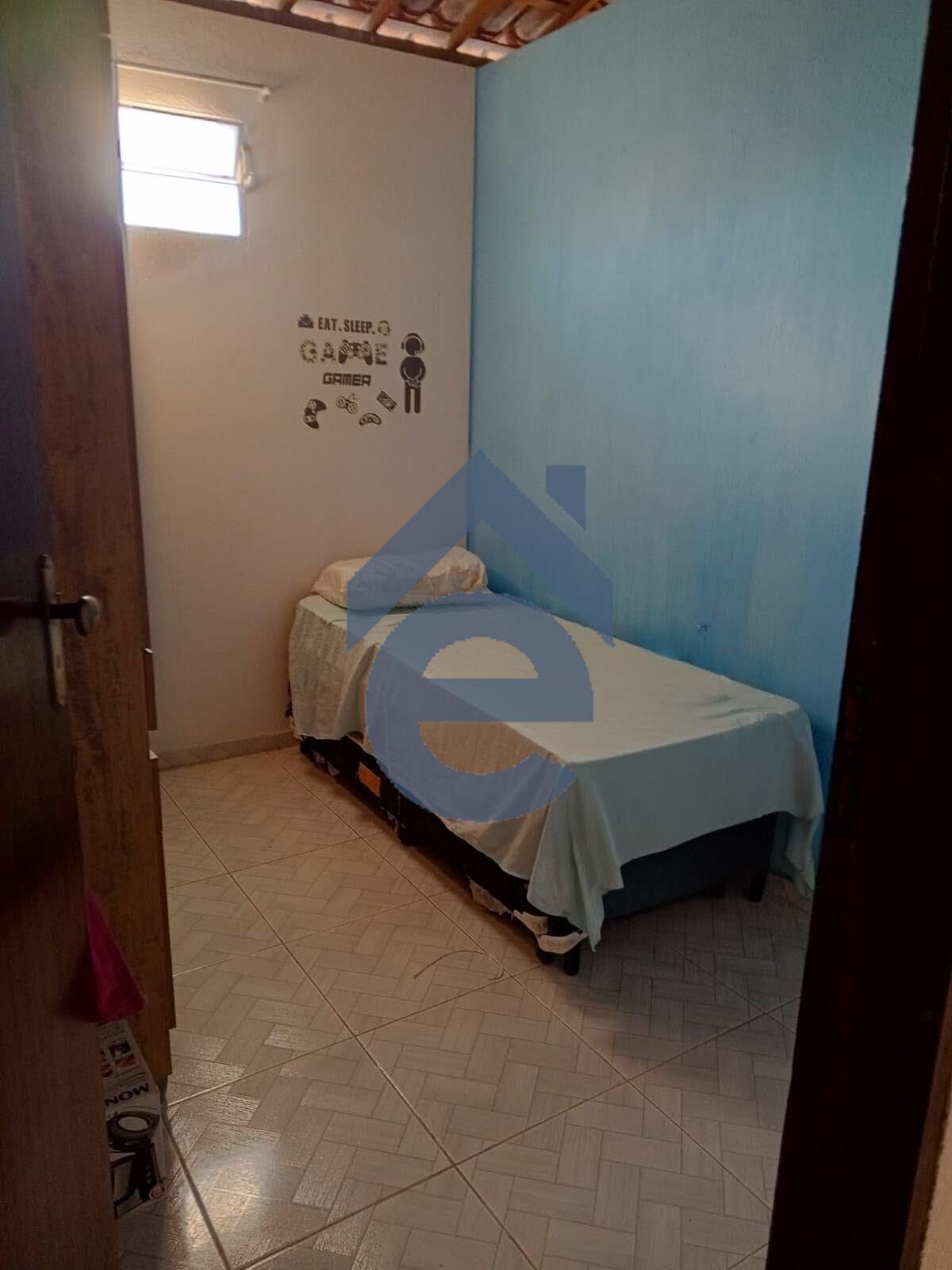 Casa à venda com 3 quartos, 128m² - Foto 14