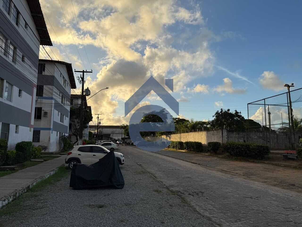 Apartamento à venda com 2 quartos, 42m² - Foto 13