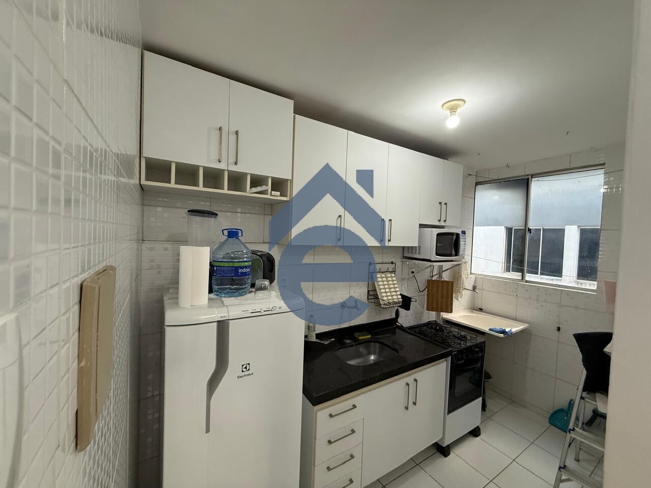 Apartamento à venda com 2 quartos, 42m² - Foto 12