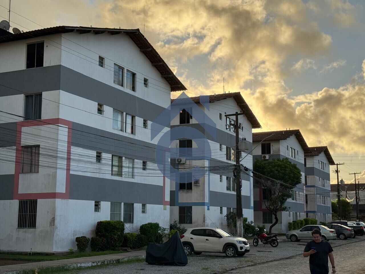 Apartamento à venda com 2 quartos, 42m² - Foto 3