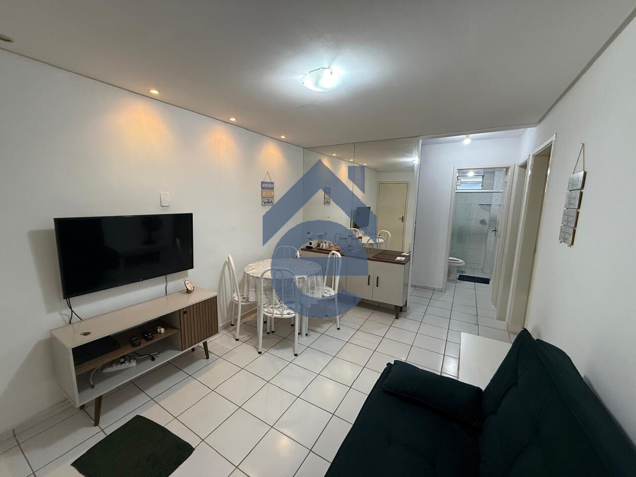 Apartamento à venda com 2 quartos, 42m² - Foto 1