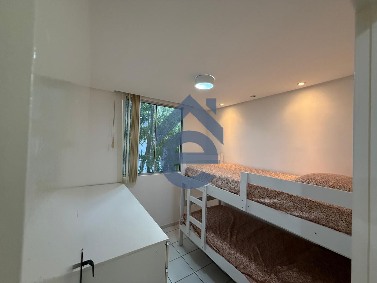 Apartamento à venda com 2 quartos, 42m² - Foto 10