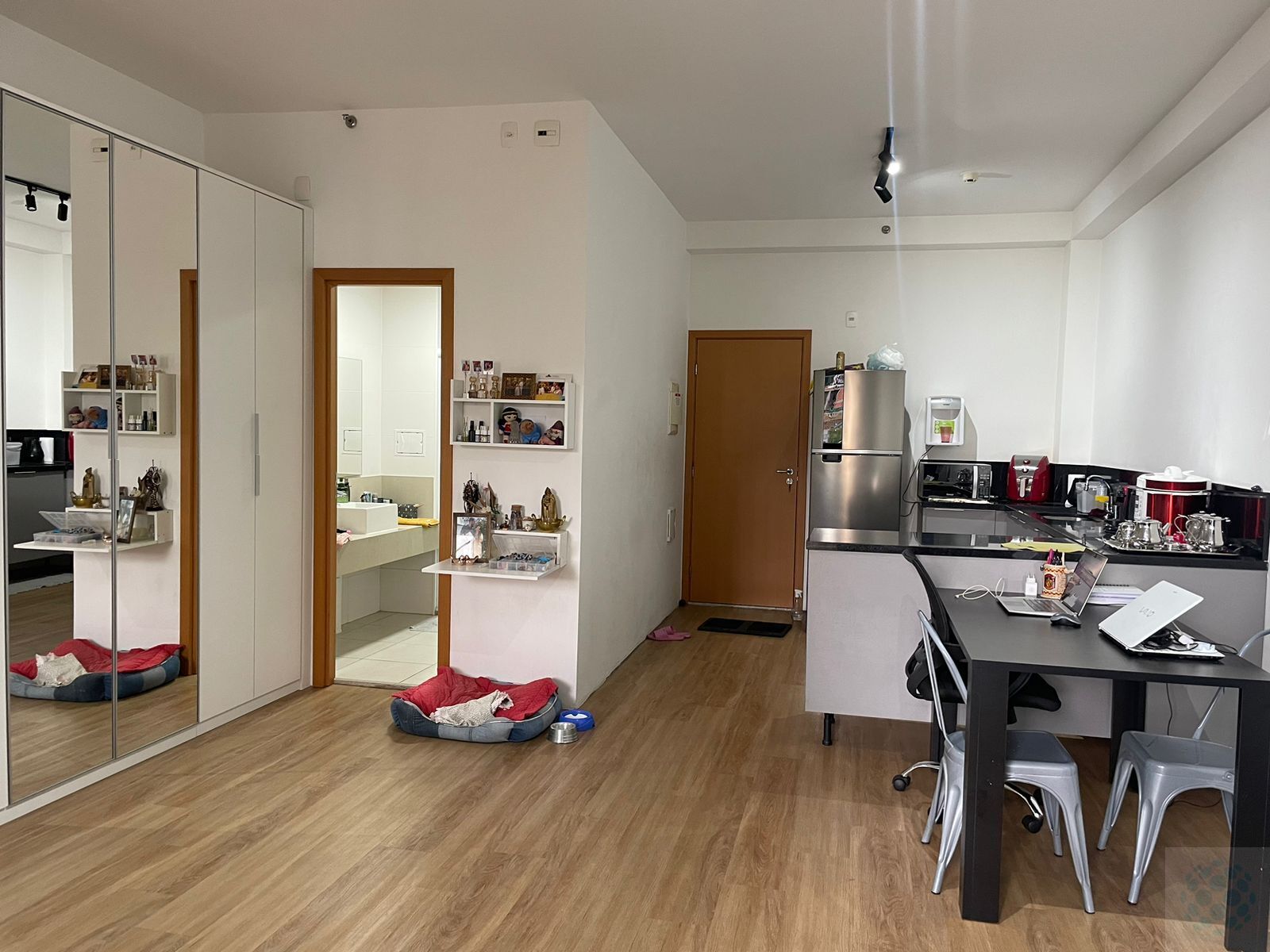 Apartamento à venda com 1 quarto, 45m² - Foto 1